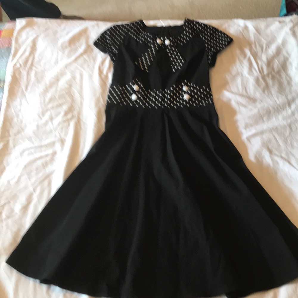 Log vintage dress
